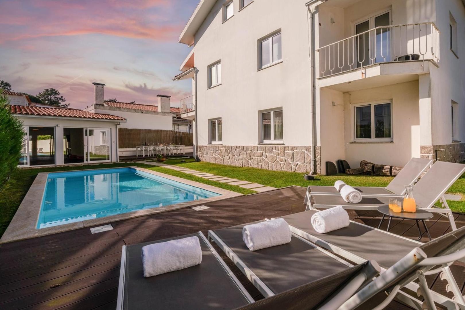 Portugal Active Cabedelo Beach Lodge - Heated Pool Viana do Castelo Exterior photo